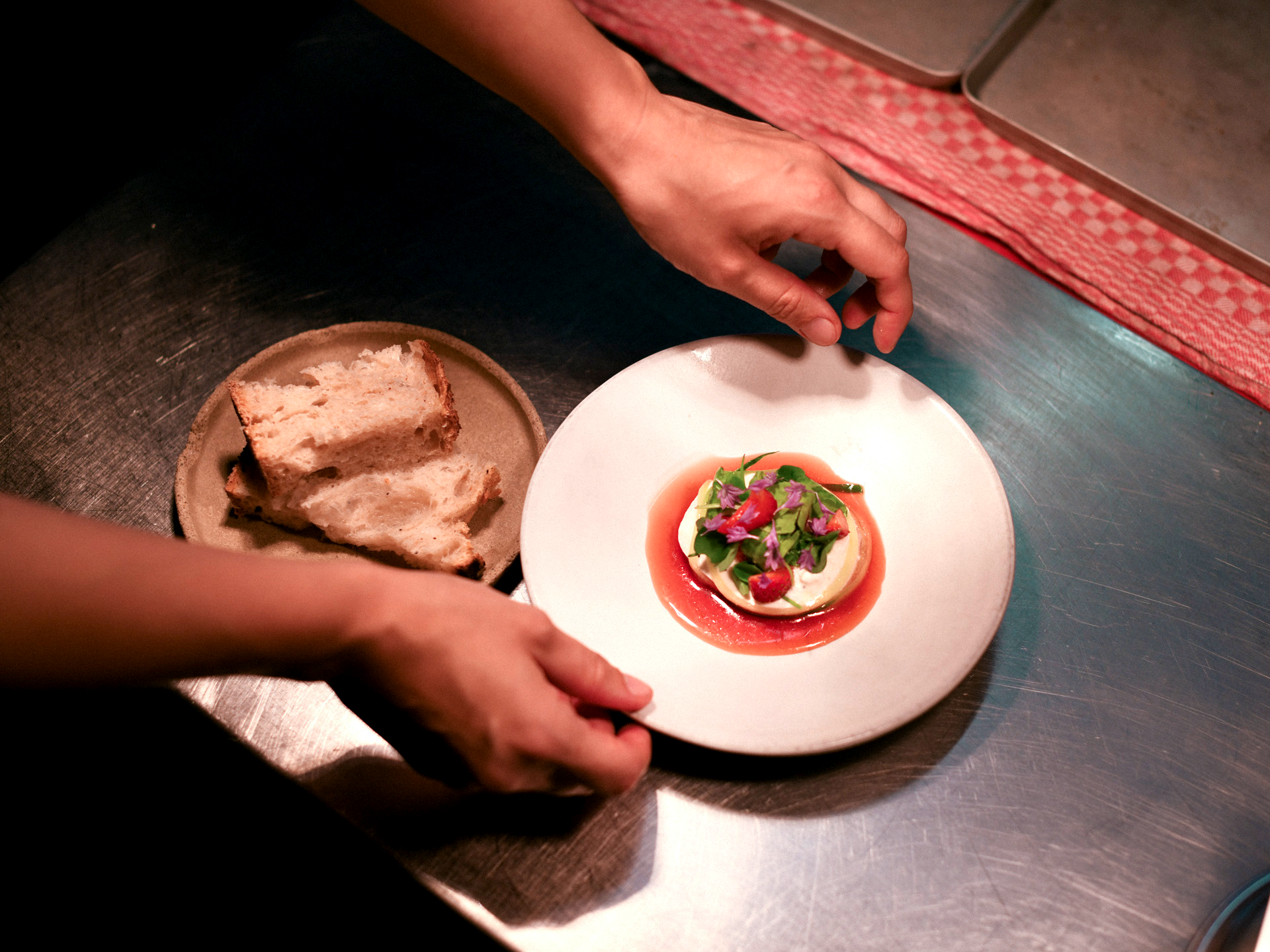 pars doesn't just make chocolates - opening of the pars restaurant ...